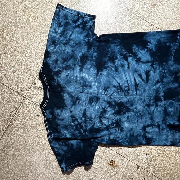 Billie Rae Cyrus Preowned Large Band T-shirt