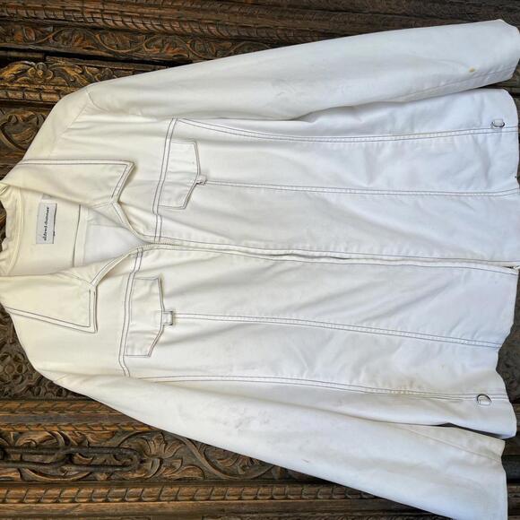 Vintage white Alfred Dunner jacket preowned Large