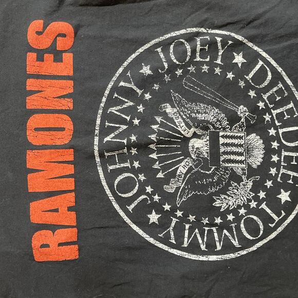 Ramones preowned Medium Band T-shirt