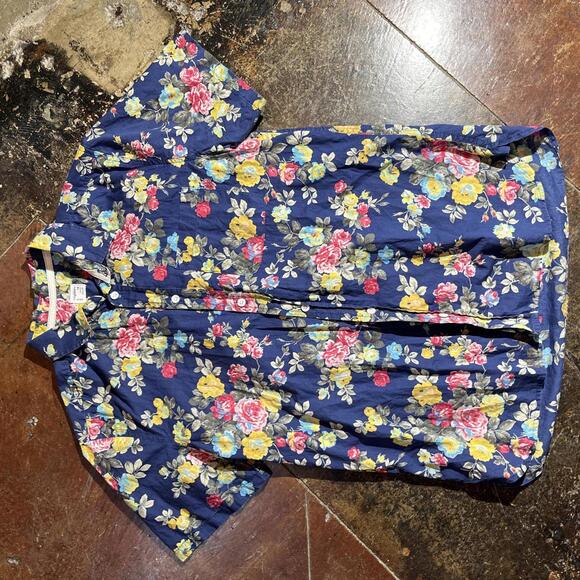 Blue floral button down PreOwned small Band shirt