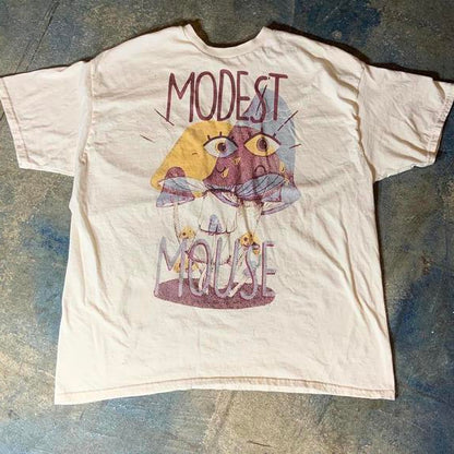 Modest mouse Preowned XLarge T-shirt