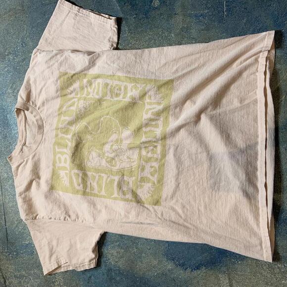 Blind Melon Band Preowned Large Band T-shirt