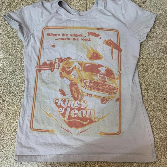 Kings of Leon small graphic preowned tshirt