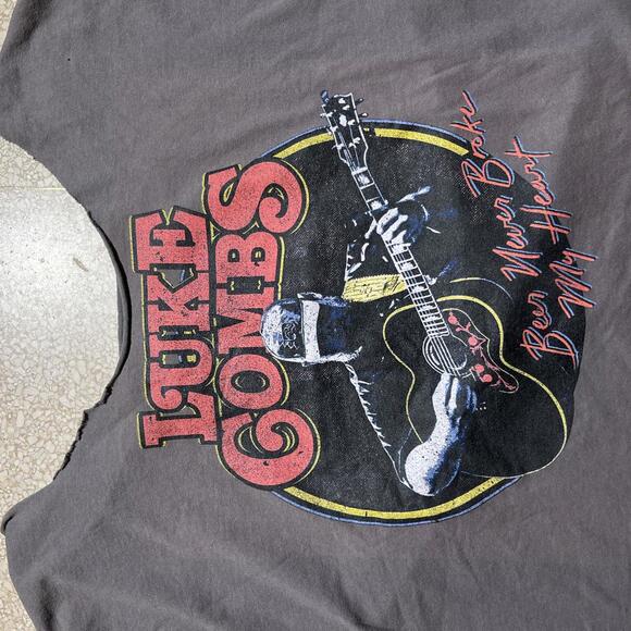 Luke Combs PreOwned 2XL Band tshirt
