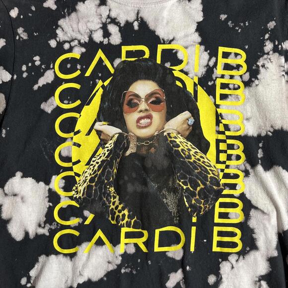 Cardi B Preowned Medium Band T-shirt