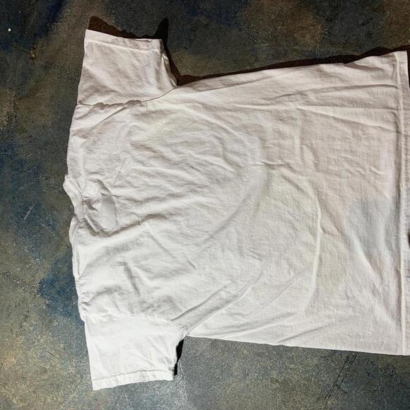 The Cure Preowned Large T-shirt