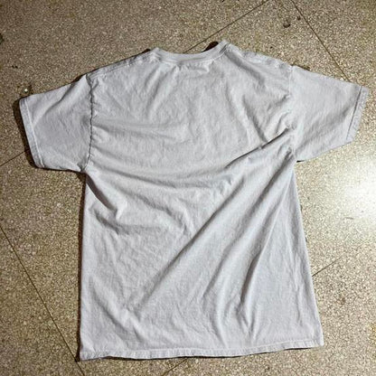 But**ole Surfers Preowned Large T-shirt