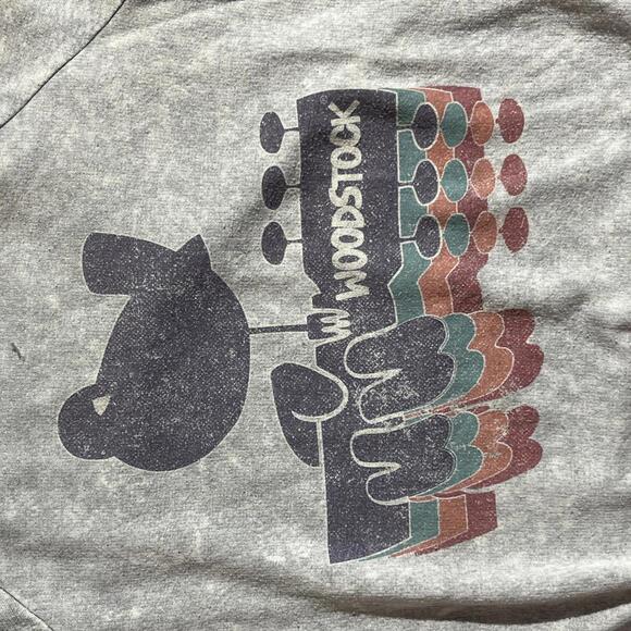 Woodstock PreOwned 7/8 Med Band Sweatshirt