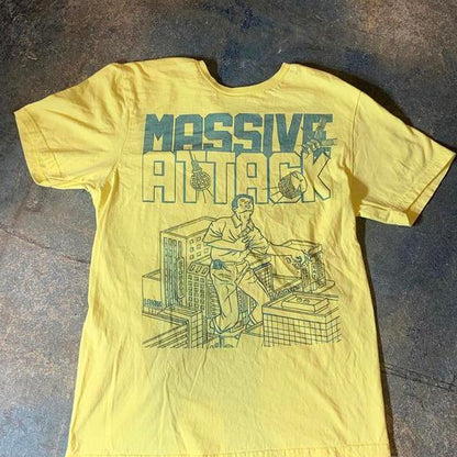 Massive Attack Medium Graphic Preowned T-shirt