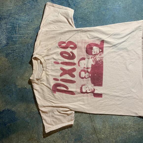 Pixies preowned Large Band T-shirt