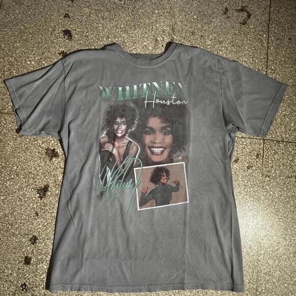 Whitney Houston  Preowned Large Band T-shirt