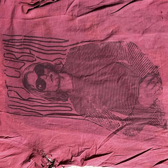 Kurt Cobain distressed Preowned Medium Band T-shirt