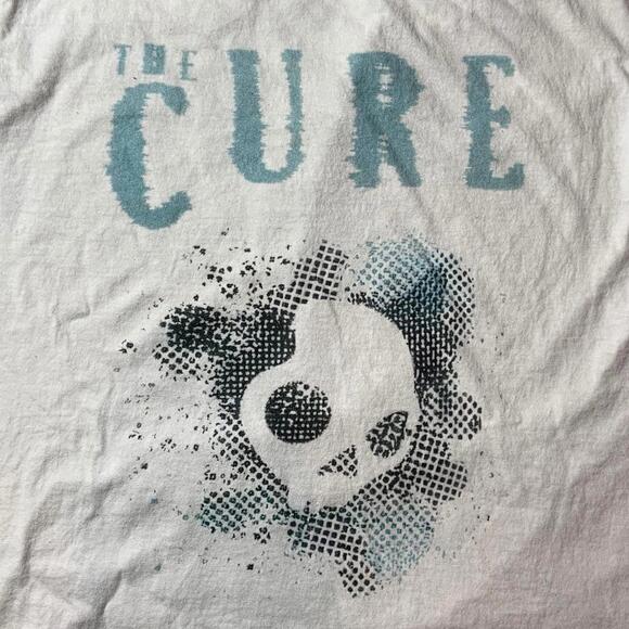 The Cure Preowned Large T-shirt