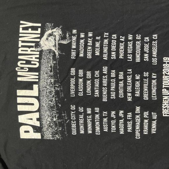 Paul McCartney PreOwned 2XL Band tshirt