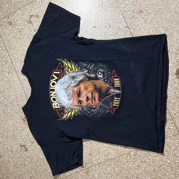 Bon Jovi Preowned Large T-shirt