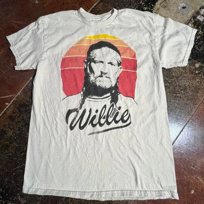Willie Nelson Preowned Medium Band T-shirt