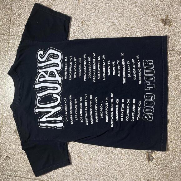 Incubus Preowned Large T-shirt