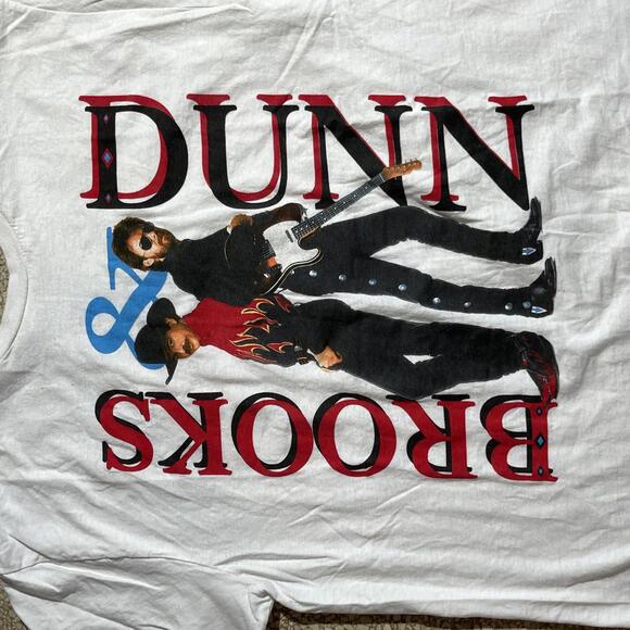 Brooks & Dunn Preowned Large T-shirt