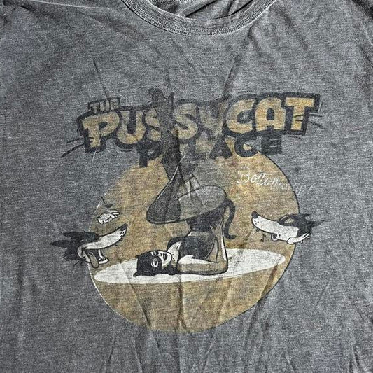 The pussycat palace preowned Medium T-shirt