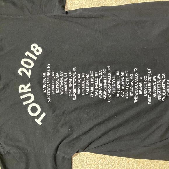 Foreigner PreOwned Small Band TShirt