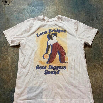 Leon Bridges PreOwned Medium Band TShirt