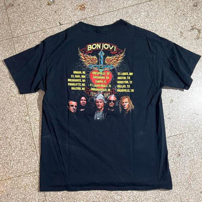 Bon Jovi Preowned Large T-shirt