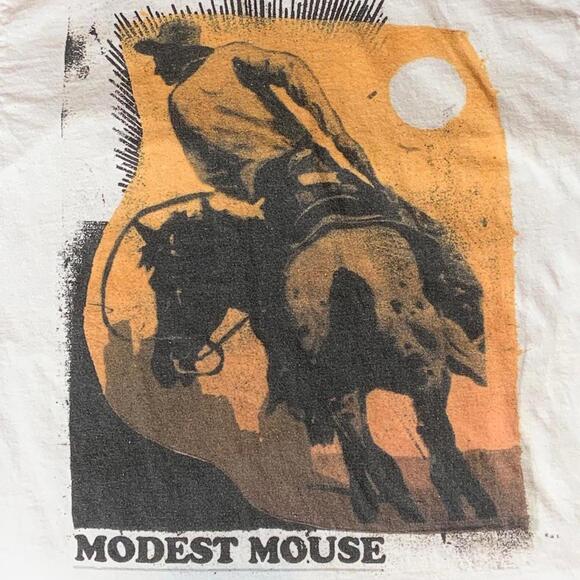 Modest mouse Preowned Large T-shirt