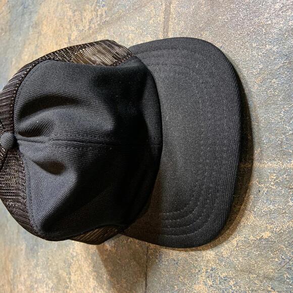Vintage black hat