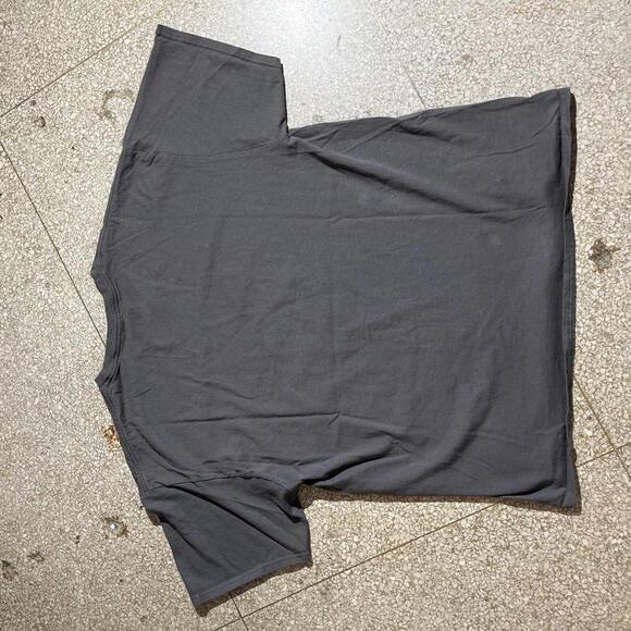 Lizzo PreOwned XL band tshirt