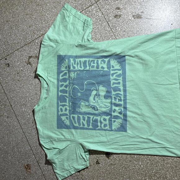 Blind Melon Preowned Large T-shirt