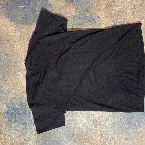 Muddy Waters preowned women’s Medium T-shirt