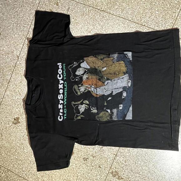 TLC Preowned Medium Band T-shirt