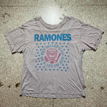 Ramones PreOwned Small Band TShirt