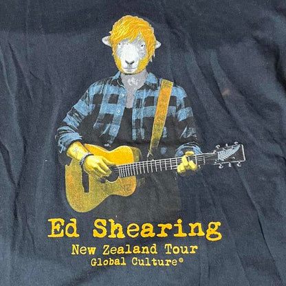 Ed Sheeran Preowned Medium Band T-shirt