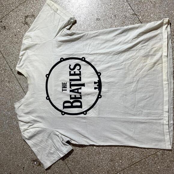 Beatles Preowned Large T-shirt