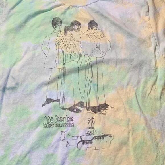 The Beatles Preowned Large T-shirt