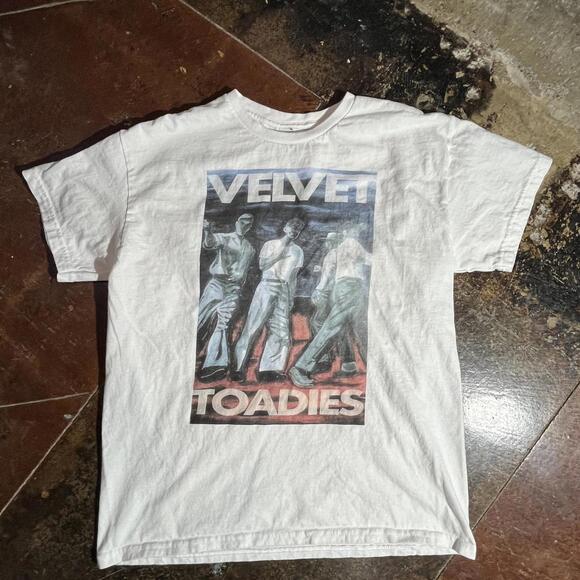 Toadies Preowned Large Band T-shirt