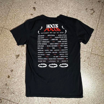 Hocus Pocus Preowned Large Band T-shirt