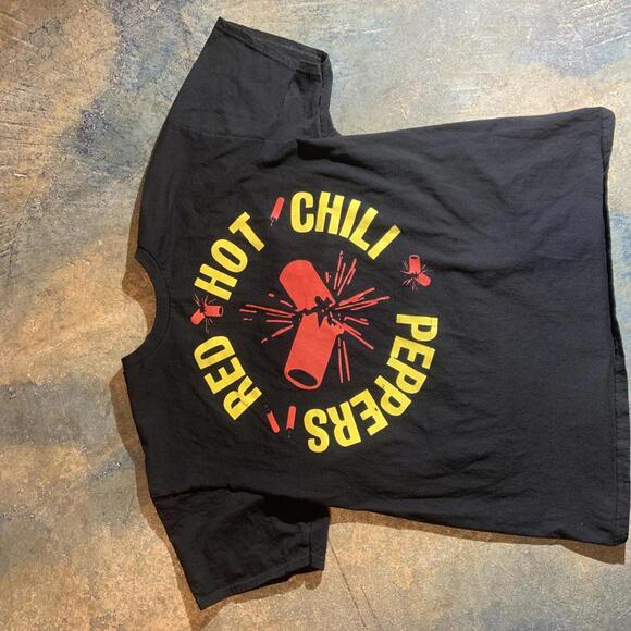 RHCP PreOwned XL band tshirt