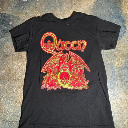 Queen Small Band T-shirt