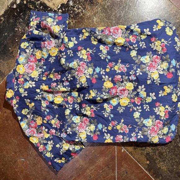 Blue floral button down PreOwned small Band shirt