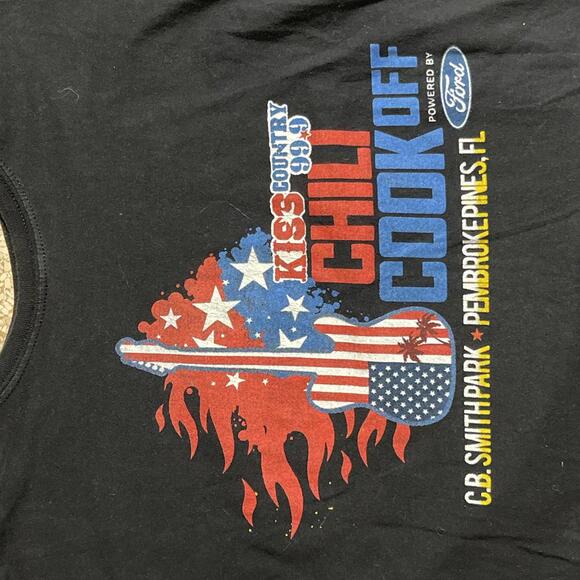 99.5 chili cook off preowned Medium Band T-shirt