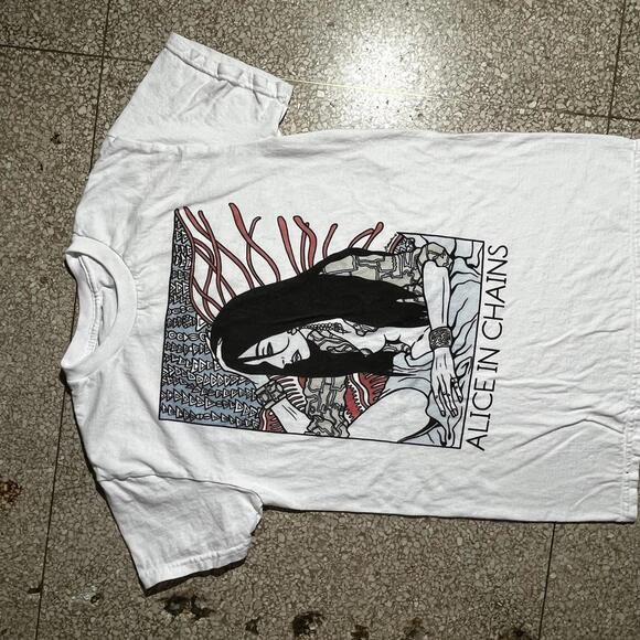 Alice In Chains PreOwned Small Band TShirt