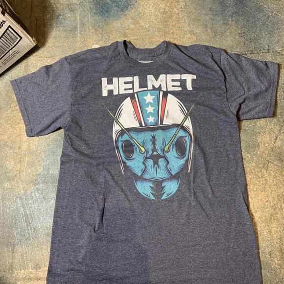 Helmet PreOwned Large Band Tshirt