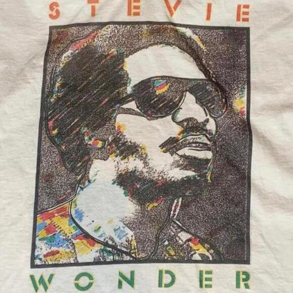 Stevie Wonder PreOwned Small White Shirt